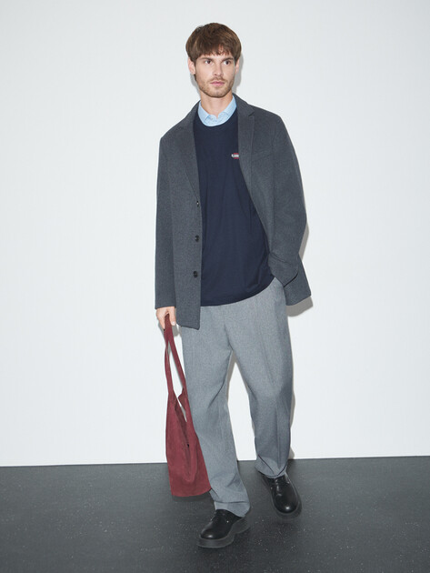 Мужская футболка GUESS JEANS GJ SS CN OS AMERICAN TRAD TEE, Артикул M4BI75K8FQ4, темно-синий | 4907408. Ракурс 2