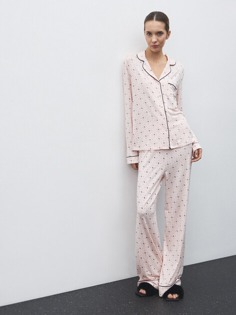 Женская пижама GUESS SASHA PJ SET, Артикул O5RX08KCIN2, бледно-розовый | 4908710. Ракурс 2 Женская пижама GUESS SASHA PJ SET, Артикул O5RX08KCIN2, бледно-розовый | 4908710. Ракурс 2