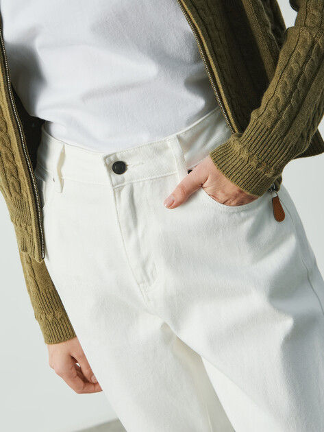 Женские джинсы мом MAISON DAVID, Артикул SH-23C126, белый | 4909634. Ракурс 3