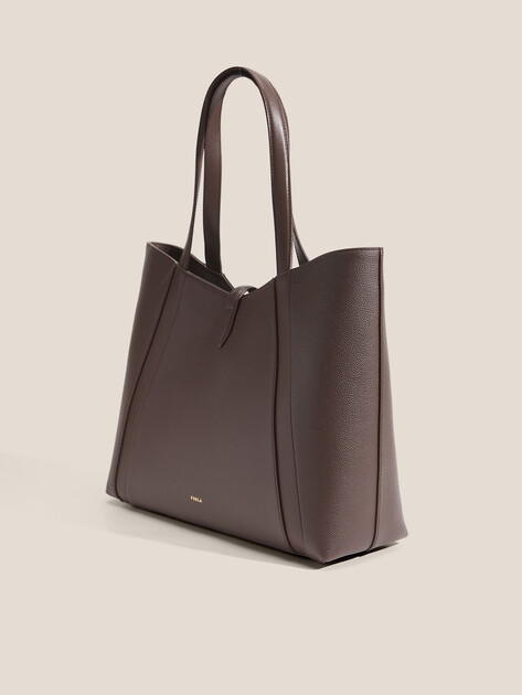 Женский тоут FURLA, Артикул FURLA GOCCIA L TOTE, шоколадный | 4912082. Ракурс 3