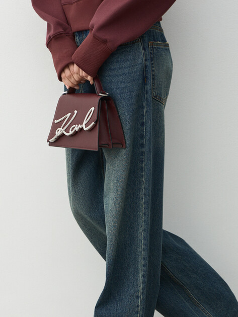 Женская сумка  KARL LAGERFELD k/signature 2.0 sm crossbody, Артикул A1W30038, темно-бордовый | 4915472. Ракурс 5