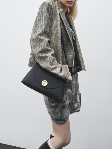 Женская сумка  COCCINELLE HANDBAG DOUBLE GRAINY LEATHER, Артикул E1 TOA 12 01 01, черный | 4919146. Ракурс 5