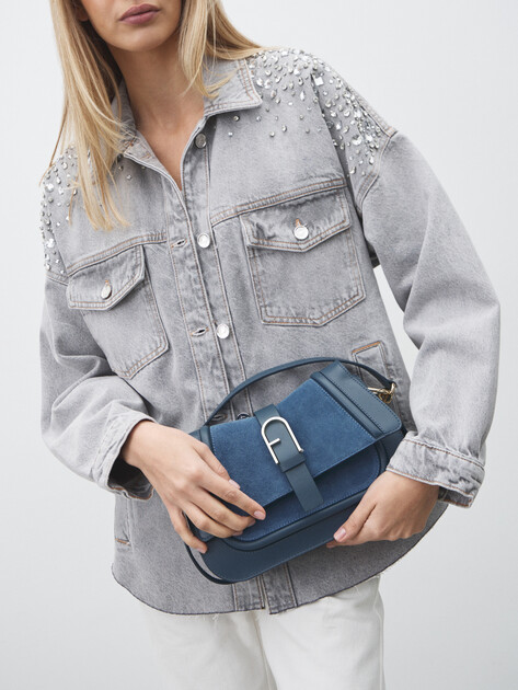 Женская сумка FURLA, Артикул FURLA FLOW M TOP HANDLE, серо-синий | 4936337. Ракурс 5 Женская сумка FURLA, Артикул FURLA FLOW M TOP HANDLE, серо-синий | 4936337. Ракурс 5