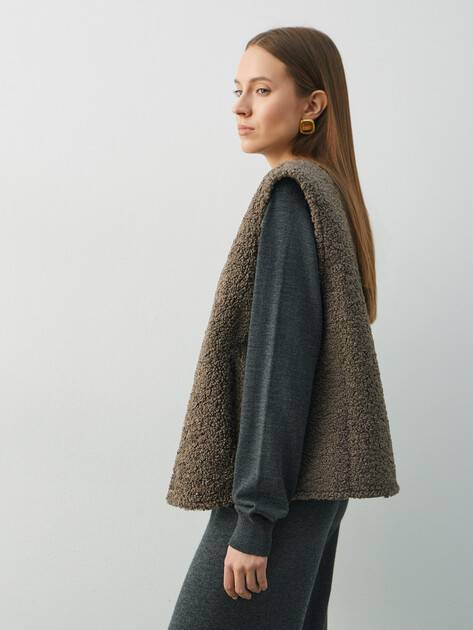 Женский двусторонний жилет MAISON DAVID, Артикул MARION_SDF_DR, коричневый | 4936572. Ракурс 5