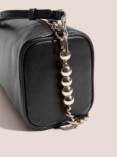 Женская сумка  FURLA, Артикул FURLA TALIA MINI CROSSBODY, черный | 4937104. Ракурс 2