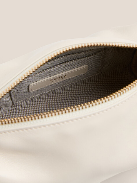 Женская сумка  FURLA, Артикул FURLA TALIA MINI CROSSBODY, белый | 4937106. Ракурс 4