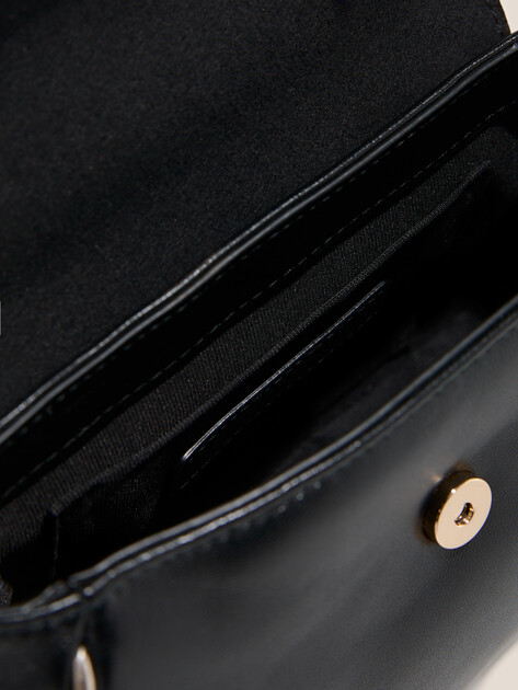 Женская сумка FURLA, Артикул FURLA HEATHER MINI SHOULDERBAG, черный | 4937109. Ракурс 4 Женская сумка FURLA, Артикул FURLA HEATHER MINI SHOULDERBAG, черный | 4937109. Ракурс 4