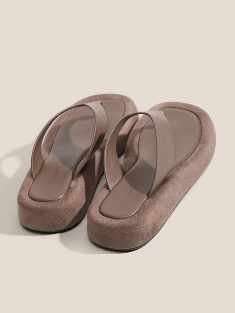Женские вьетнамки TENDANCE, Артикул YS-58261L-2, серовато-коричневый | 4943136. Ракурс 5