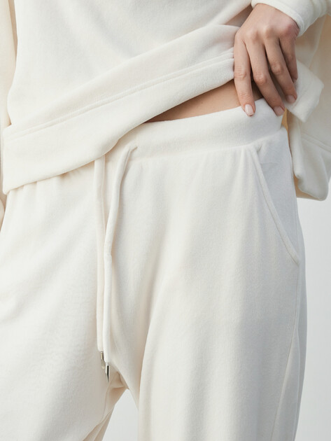 Женские брюки ETAM, Артикул GALIKAN - PANTALON, молочно-бежевый | 4949283. Ракурс 3