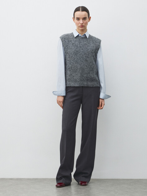 Женские широкие брюки  GUESS JOANDRA PERFECT PANT, Артикул W5BB08W2402, темно-серый | 4955730. Ракурс 2