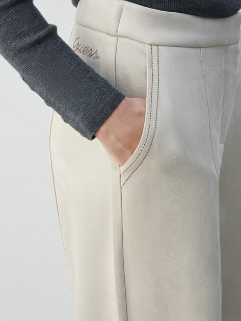 Женские широкие брюки  GUESS TAILORING SCUBA PANTS, Артикул W5BB53KAUJ2, серо-бежевый | 4955740. Ракурс 3