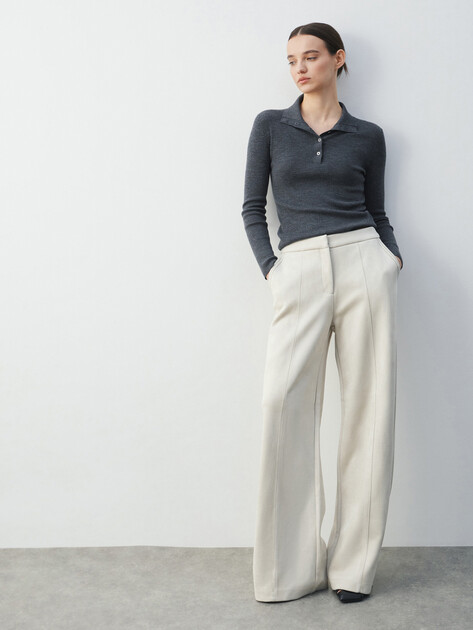 Женские широкие брюки  GUESS TAILORING SCUBA PANTS, Артикул W5BB53KAUJ2, серо-бежевый | 4955740. Ракурс 5