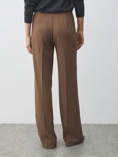 Женские прямые брюки  GUESS DOROTHEE PANT, Артикул W5YB04WHD92, коричневый | 4958391. Ракурс 4