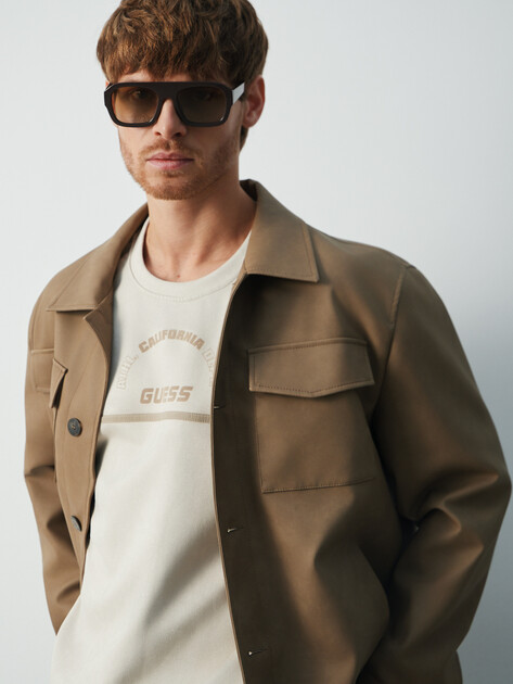 Мужской свитшот GUESS SHIRO CN SWEATSHIRT, Артикул Z5BQ06KCJY2, пыльно-бежевый | 4960880. Ракурс 5