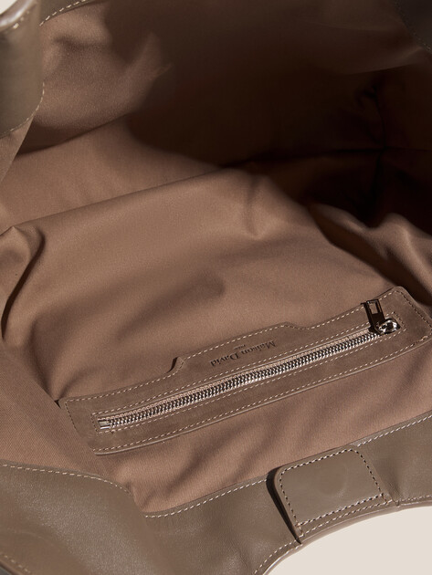 Женская сумка  MAISON DAVID, Артикул LAURA MINI, серо-коричневый | 4964295. Ракурс 4