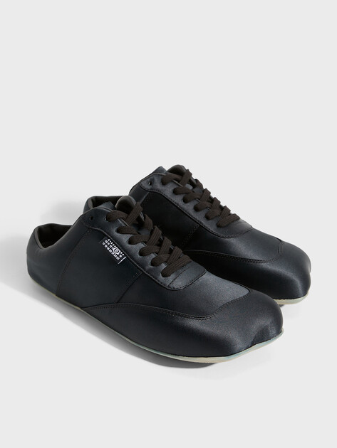 Женские кеды MM6 MAISON MARGIELA SNEAKERS, Артикул S59WS0246, черный | 4969410. Ракурс 2 Женские кеды MM6 MAISON MARGIELA SNEAKERS, Артикул S59WS0246, черный | 4969410. Ракурс 2