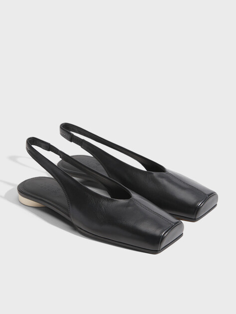 Женские балетки с открытой пяткой (слинг-бэк) MM6 MAISON MARGIELA SLIPPER, Артикул S59WX0079, черный | 4969583. Ракурс 2