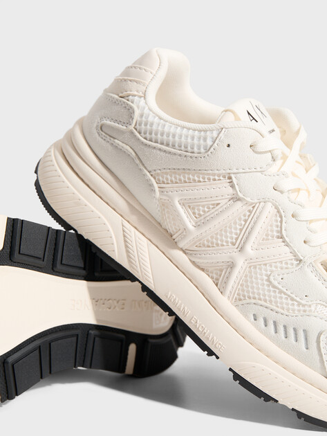Мужские кроссовки ARMANI EXCHANGE SNEAKER LUCKY MICROSUEDE+MESH+CALF PU, Артикул XM002635, белый | 4971717. Ракурс 3