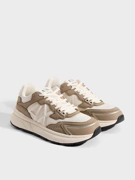Мужские кроссовки ARMANI EXCHANGE SNEAKER LUCKY MICROSUEDE+MESH+CALF PU, Артикул XM002635, оливковый | 4971745. Ракурс 2