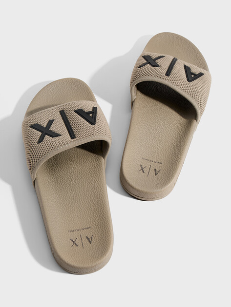 Мужские шлепанцы ARMANI EXCHANGE MYKONOS, Артикул XUP001, оливковый | 4971874. Ракурс 5