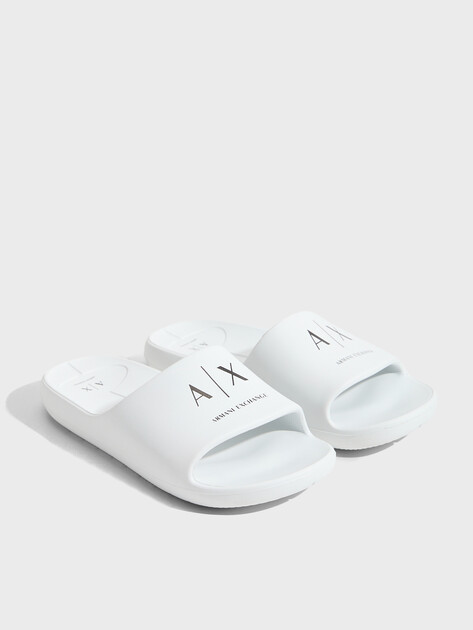 Женские сланцы ARMANI EXCHANGE SANDAL SATINATED, Артикул XW002845, белый | 4972140. Ракурс 2