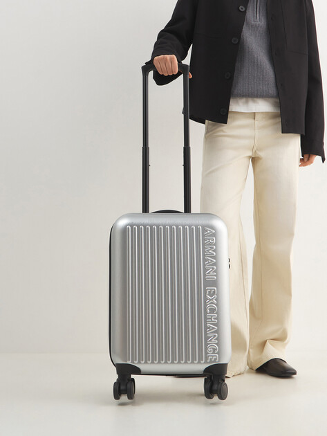 Женский чемодан ARMANI EXCHANGE TROLLEY - MAUI TROLLEY, Артикул XW002233, серебряный | 4979204. Ракурс 5