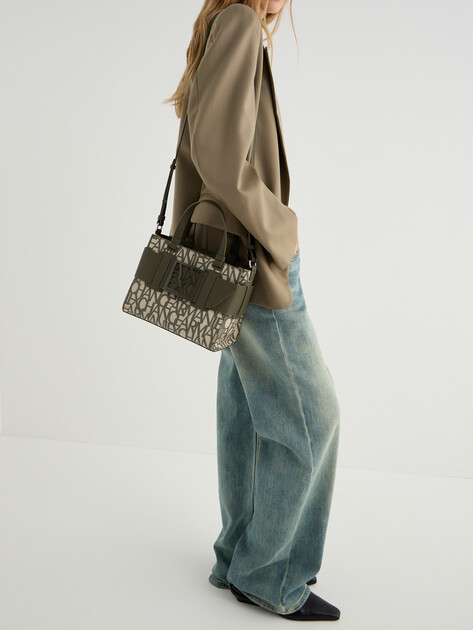 Женский тоут ARMANI EXCHANGE SUSY MONOGRAM TOTE M, Артикул 942690, песочный | 4979469. Ракурс 5