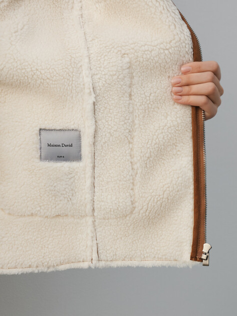 Женская дубленка  MAISON DAVID, Артикул ODRI_SDF_WS, светло-коричневый | 4986759. Ракурс 6