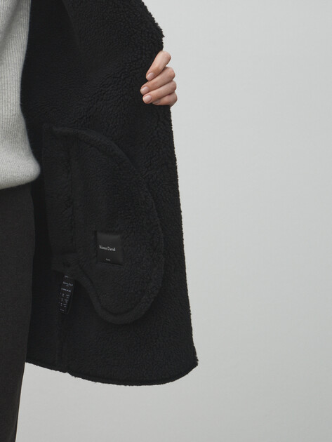 Женская дубленка MAISON DAVID, Артикул DIANA_SDF_WS, черный | 4986882. Ракурс 6 Женская дубленка MAISON DAVID, Артикул DIANA_SDF_WS, черный | 4986882. Ракурс 6