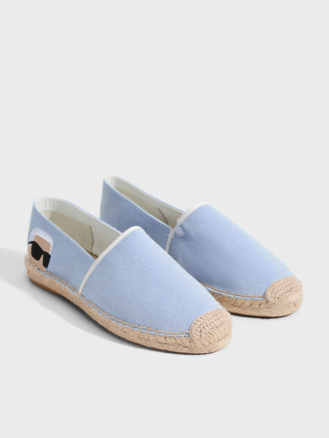 Женские эспадрильи KARL LAGERFELD KAMINI Embro NFT Slip On, Артикул KL80111G, светло-голубой | 4989291. Ракурс 2