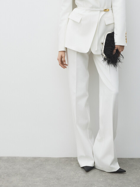 Женские прямые брюки  MARCIANO BY GUESS DALIA STRAIGHT PANT, Артикул 5BGB017046A, молочно-белый | 4990977. Ракурс 2