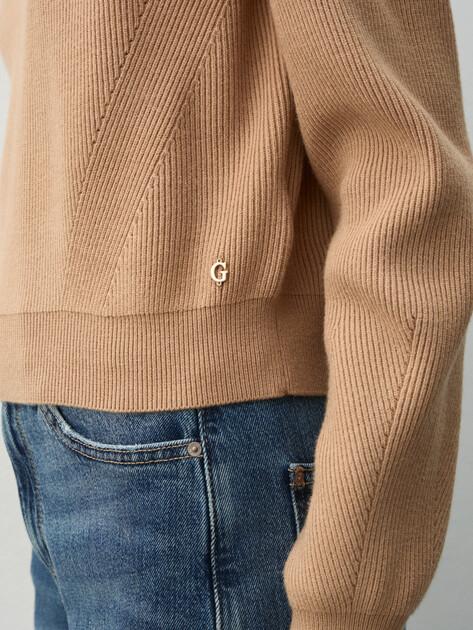 Женский джемпер GUESS LS HALF ZIP HARLEY SWTR, Артикул W5BR29Z0572, коричневый | 4994148. Ракурс 3