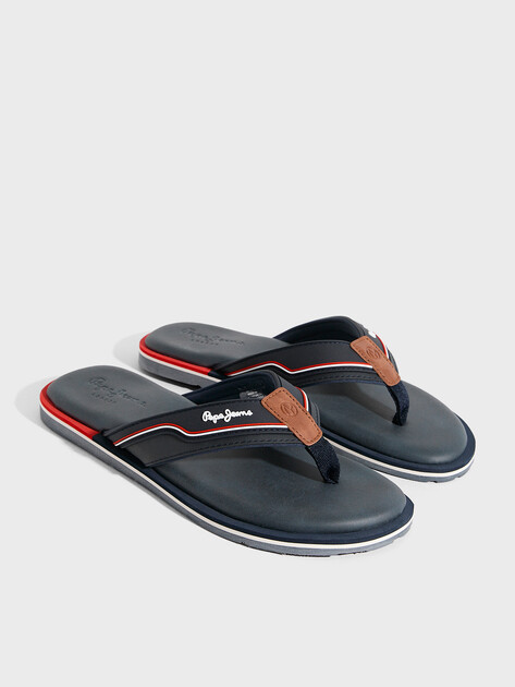 Мужские вьетнамки PEPE JEANS BARREL CLUB M, Артикул PMS900005, темно-синий | 4995584. Ракурс 2 Мужские вьетнамки PEPE JEANS BARREL CLUB M, Артикул PMS900005, темно-синий | 4995584. Ракурс 2