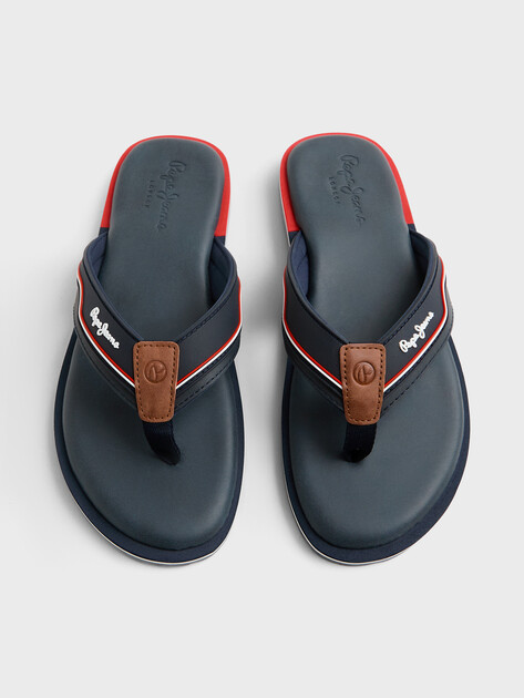 Мужские вьетнамки PEPE JEANS BARREL CLUB M, Артикул PMS900005, темно-синий | 4995584. Ракурс 4 Мужские вьетнамки PEPE JEANS BARREL CLUB M, Артикул PMS900005, темно-синий | 4995584. Ракурс 4