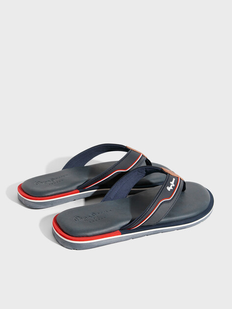 Мужские вьетнамки PEPE JEANS BARREL CLUB M, Артикул PMS900005, темно-синий | 4995584. Ракурс 5 Мужские вьетнамки PEPE JEANS BARREL CLUB M, Артикул PMS900005, темно-синий | 4995584. Ракурс 5
