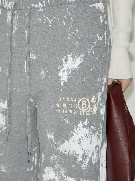 Женские прямые брюки  MM6 MAISON MARGIELA, Артикул S62KB0263, серый | 4998801. Ракурс 4