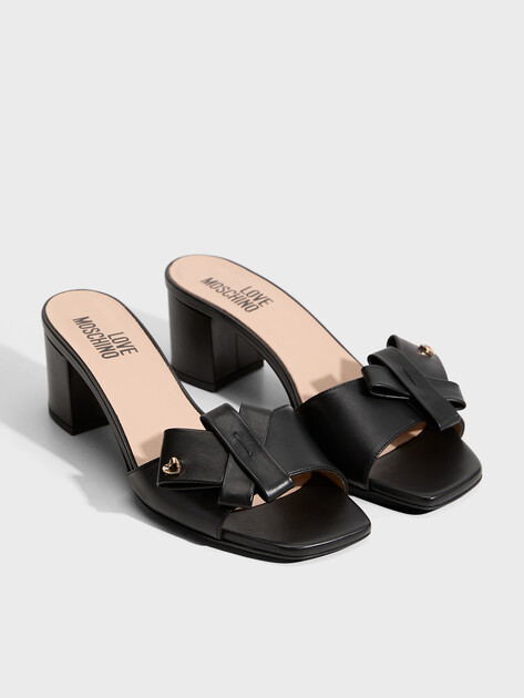 Женские мюли LOVE MOSCHINO LOVY BOW, Артикул JA28115G, черный | 5005944. Ракурс 2