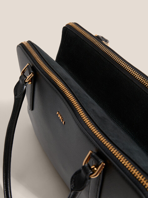 Женский тоут FURLA, Артикул FURLA GIULIA L BOSTON BAG, черный | 5009880. Ракурс 2