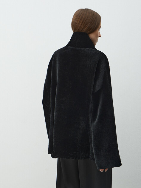 Женская шуба  MAISON DAVID, Артикул ODRI_ASTR, черный | 5013305. Ракурс 4