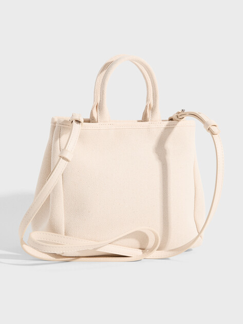 Женская сумка  KARL LAGERFELD k/rsg conv. trapeze mini shp, Артикул B2W50003, светло-бежевый | 5014326. Ракурс 3