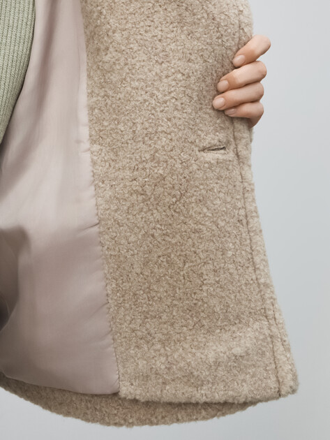 Женское полупальто тедди MAISON DAVID, Артикул KIRA_TEDDY 05, серо-бежевый | 5016274. Ракурс 6