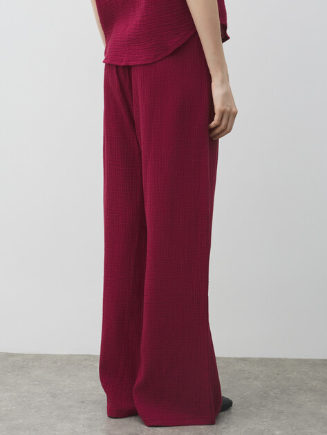 Женские широкие брюки из муслина MAISON DAVID, Артикул BLN920, вишневый | 5017078. Ракурс 4 Женские широкие брюки из муслина MAISON DAVID, Артикул BLN920, вишневый | 5017078. Ракурс 4
