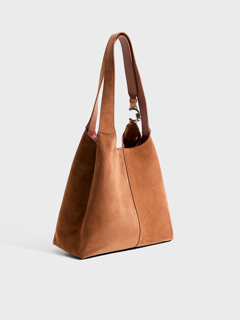 Женский шоппер COCCINELLE HANDBAG SUEDE LEATHER/GRAINED, Артикул E1 THE 11 02 01, коричневый | 5021345. Ракурс 3 Женский шоппер COCCINELLE HANDBAG SUEDE LEATHER/GRAINED, Артикул E1 THE 11 02 01, коричневый | 5021345. Ракурс 3