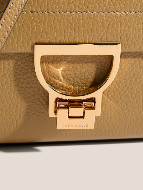 Женская сумка  COCCINELLE HANDBAG GRAINED LEATHER, Артикул E1 MD5 55 B7 01, оливковый | 5033838. Ракурс 2