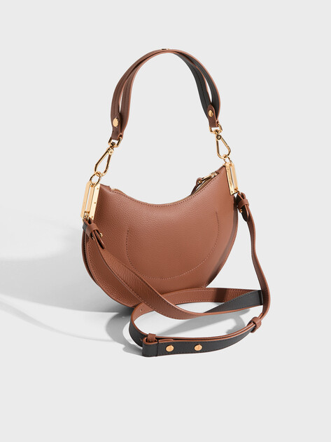 Женская сумка  COCCINELLE HANDBAG DOUBLE GRAINY LEATHER, Артикул E1 QKF 13 03 01, коричневый | 5033890. Ракурс 3