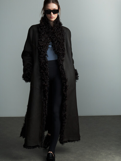 Женская шуба  MAISON DAVID, Артикул CLEO_STR, черный | 5042350. Ракурс 2
