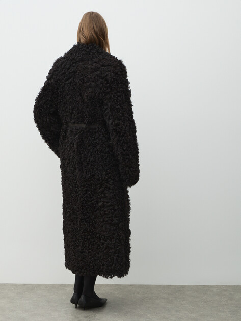 Женская двусторонняя шуба MAISON DAVID, Артикул TINA_TGR, шоколадный | 5042376. Ракурс 4 Женская двусторонняя шуба MAISON DAVID, Артикул TINA_TGR, шоколадный | 5042376. Ракурс 4