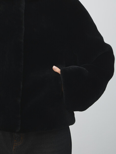 Женская шуба  MAISON DAVID, Артикул CATARINA_STR, черный | 5044757. Ракурс 3