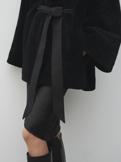 Женская шуба  MAISON DAVID, Артикул ARIN_ASTR, черный | 5046279. Ракурс 3