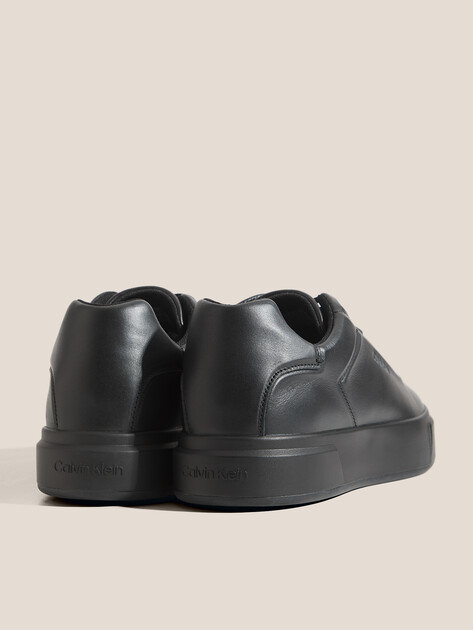 Мужские кеды CALVIN KLEIN, Артикул YM0YM01452(K), черный | 5048811. Ракурс 5